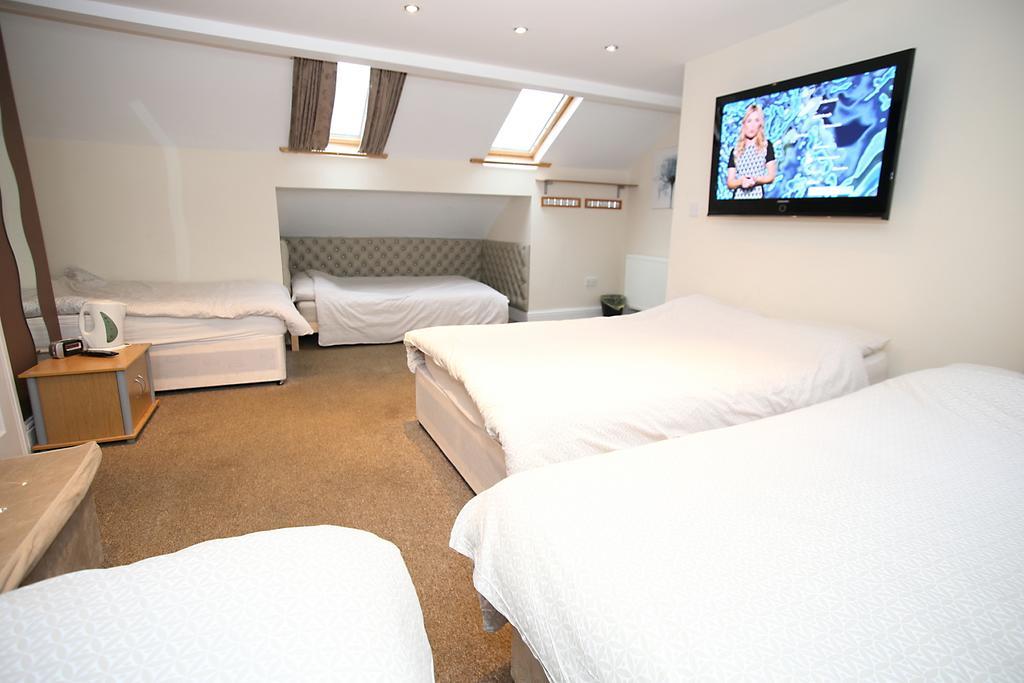Soccer Suite Ліверпуль Номер фото